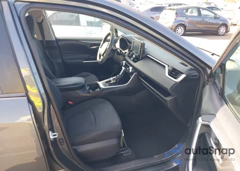 2021 Toyota Rav4 Xle из США, поврежденный, VIN 2T3W1RFV3MW118415